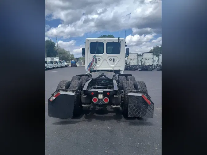 2020 FREIGHTLINER/MERCEDES NEW CASCADIA PX12664bf831e263b0e8355ef7e3092e6e6aa11