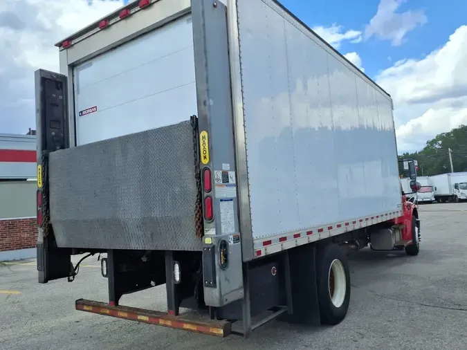 2017 FREIGHTLINER M2 106