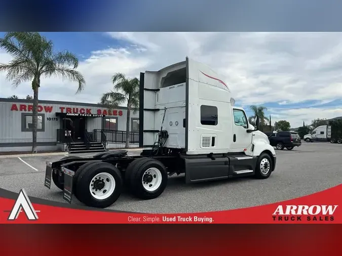 2022 INTERNATIONAL LT