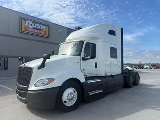 2022 International LT625