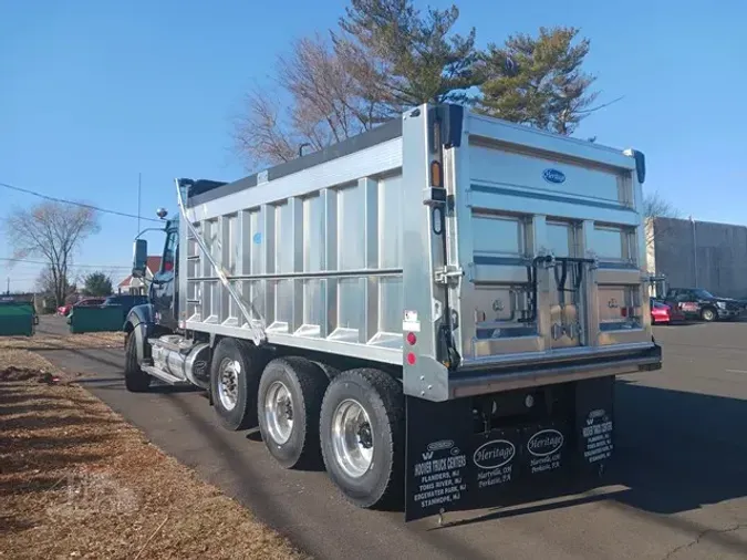 2025 WESTERN STAR 49X