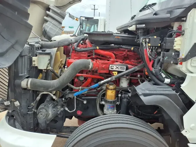 2019 NAVISTAR INTERNATIONAL LT625 SLPR CABbf86760e5b774016dd3abbfef44a6406