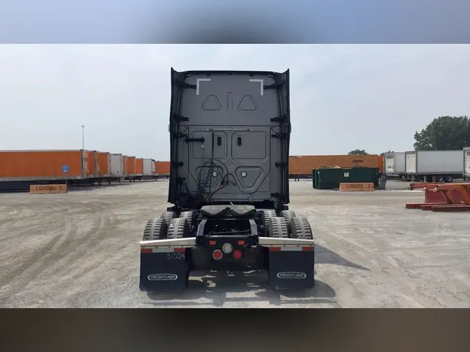 2024 Freightliner Cascadia