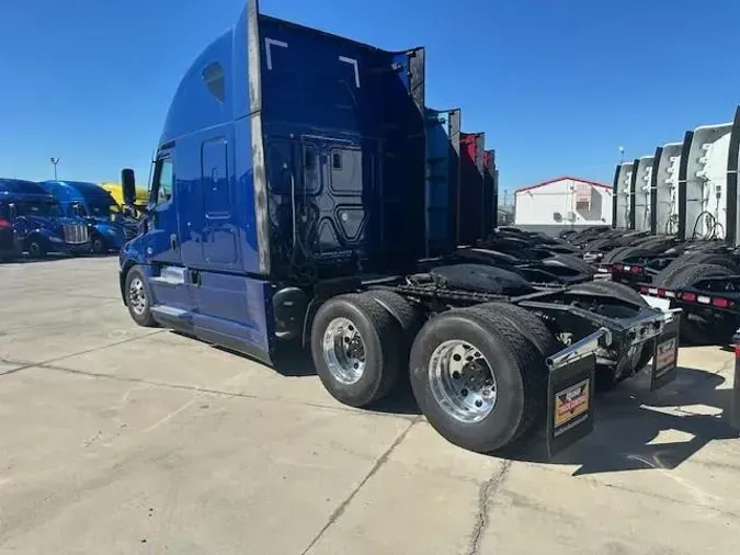 2021 Freightliner Cascadia