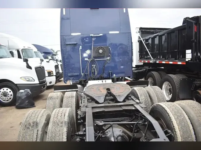 2009 PETERBILT 387