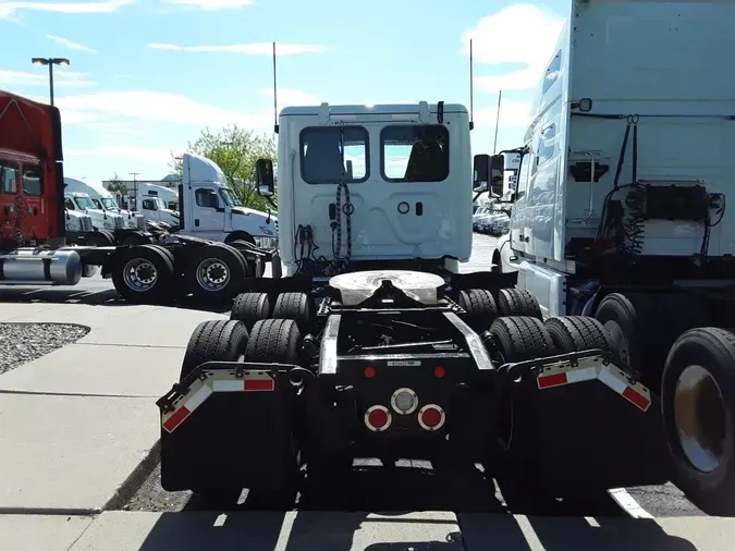2019 FREIGHTLINER CASCADIA 125