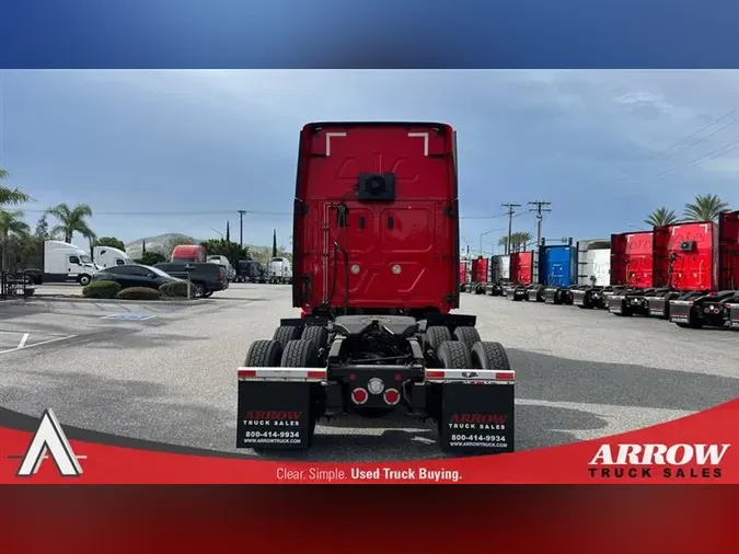 2022 FREIGHTLINER CA126