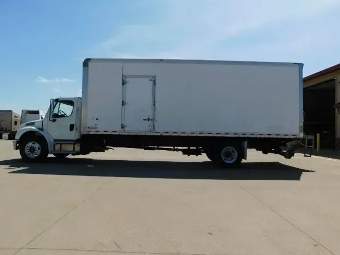 2018 Freightliner M2 106