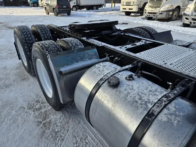 2019 International LT625bf952aac03dc9f14baa080472ec4ee7b