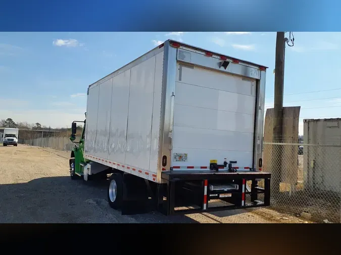 2020 FREIGHTLINER/MERCEDES M2 106