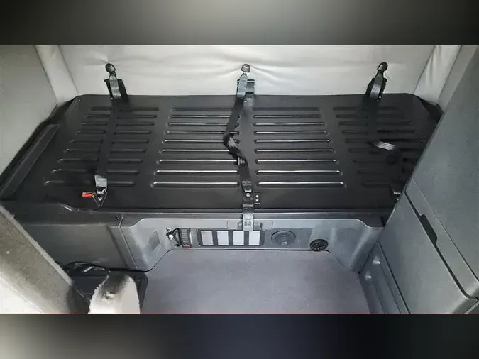 2022 FREIGHTLINER CA126