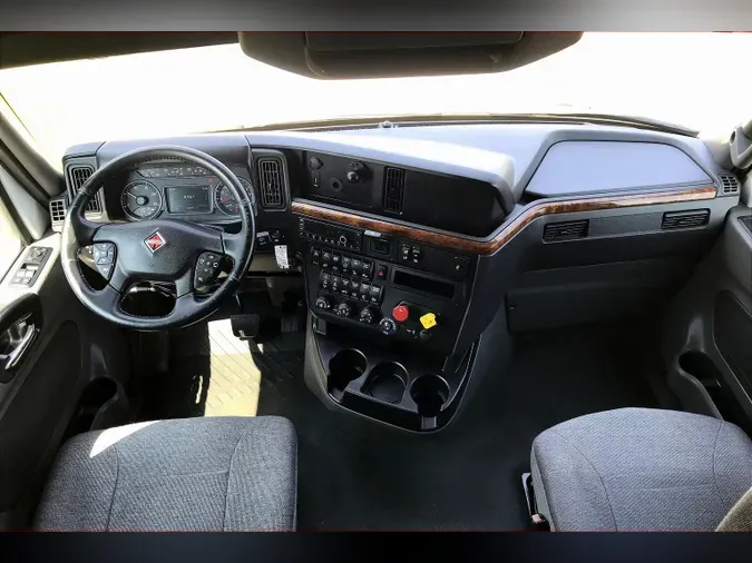 2021 INT LT625 6x4