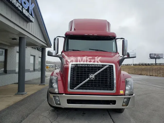 2016 VOLVO VNL64T430