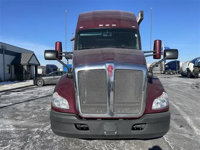 2021 KENWORTH T680