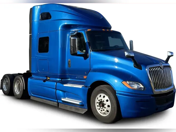 2022 International LT625bf98c32a77b3144b3bec2b1dd6e570a3