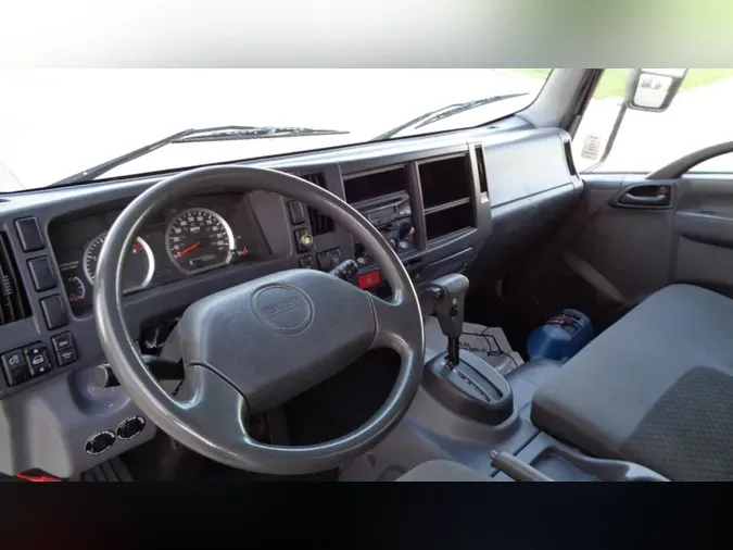 2015 Isuzu NPR-HD