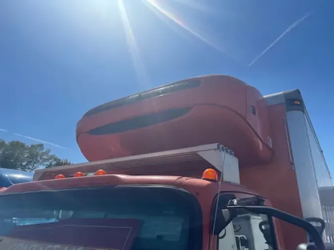 2019 ISUZU NQR