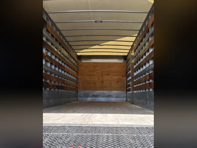 2019 FREIGHTLINER/MERCEDES M2 106bf9b522c306fb3ce1c4de77171f281d5