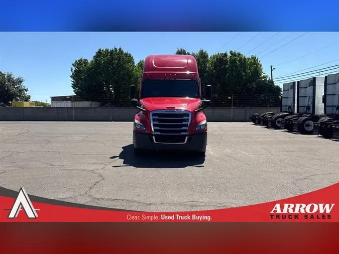 2022 FREIGHTLINER CA126
