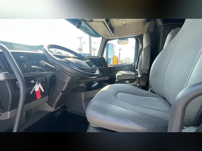 2019 VOLVO VNL860bfb2e2f99883b46ee21abb8f00b67db5