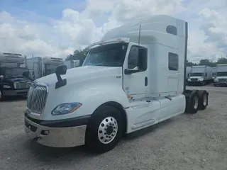 2019 NAVISTAR INTERNATIONAL LT625 SLPR CAB