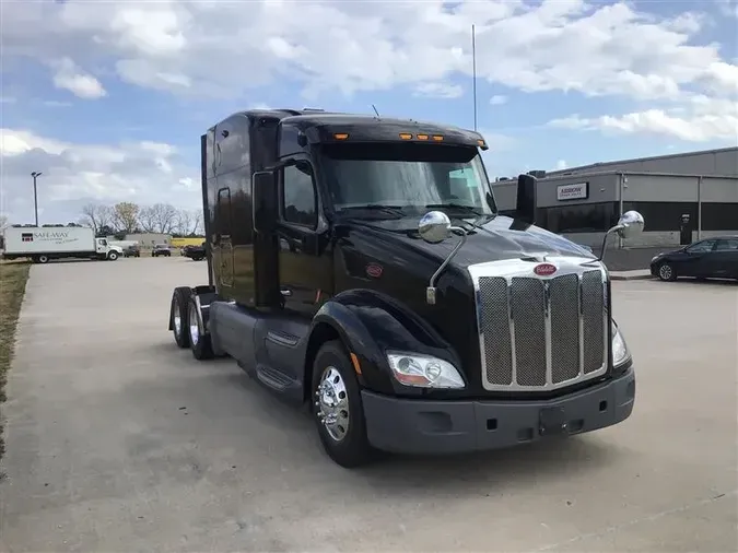 2019 PETERBILT 579