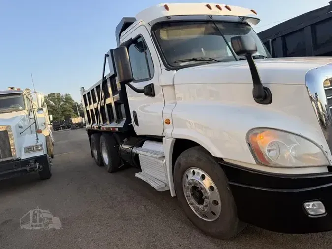 2015 FREIGHTLINER CASCADIA 125bfb77c1b5c7e0295dbb3bbcde50a3a19
