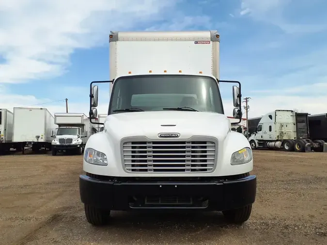 2016 FREIGHTLINER/MERCEDES M2 106