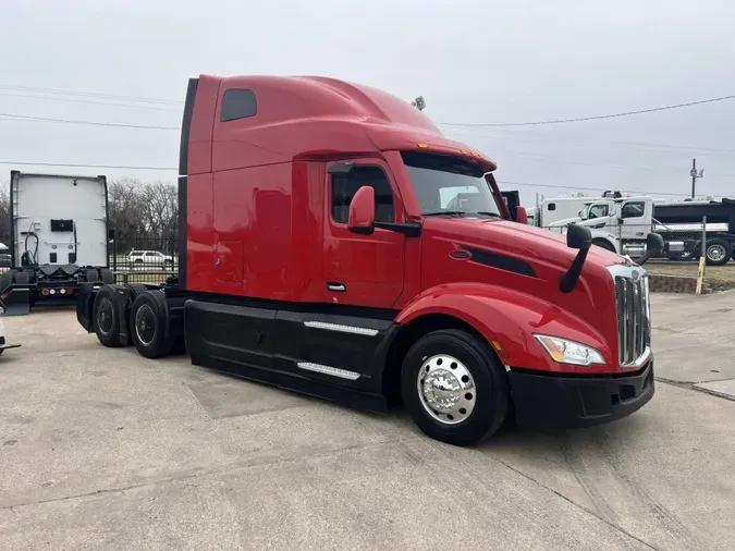 2023 Peterbilt 579