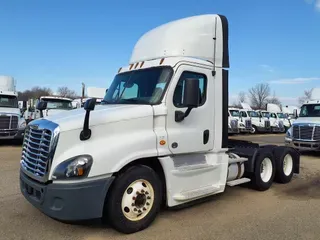 2017 FREIGHTLINER/MERCEDES CASCADIA 125