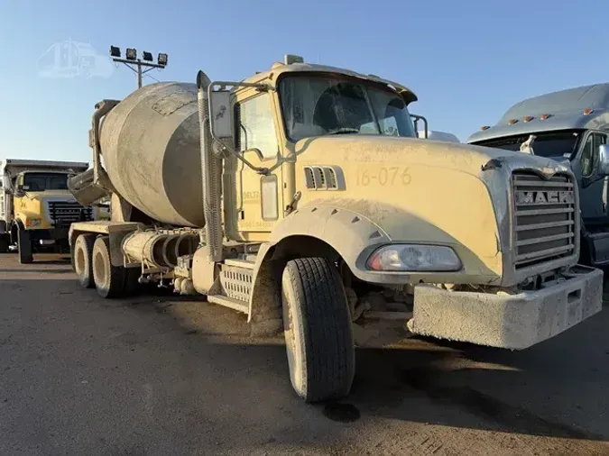 2016 MACK GRANITE GU813bfc2935c66ef000a7bb5d8ba9a0cc88e