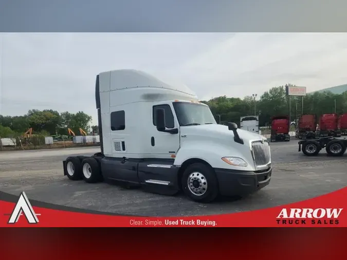 2022 INTERNATIONAL LT