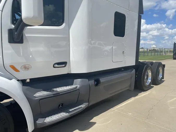2021 Peterbilt 579