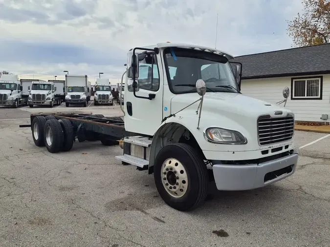 2020 FREIGHTLINER/MERCEDES M2 106