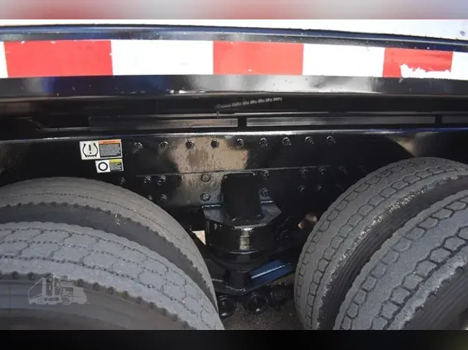 2019 PETERBILT 567