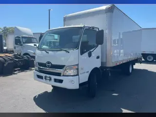 2019 HINO HINO 195