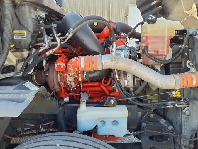 2020 NAVISTAR INTERNATIONAL LT625 DAYCAB T/A