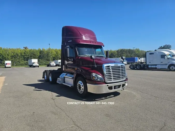 2020 FREIGHTLINER CASCADIA 125