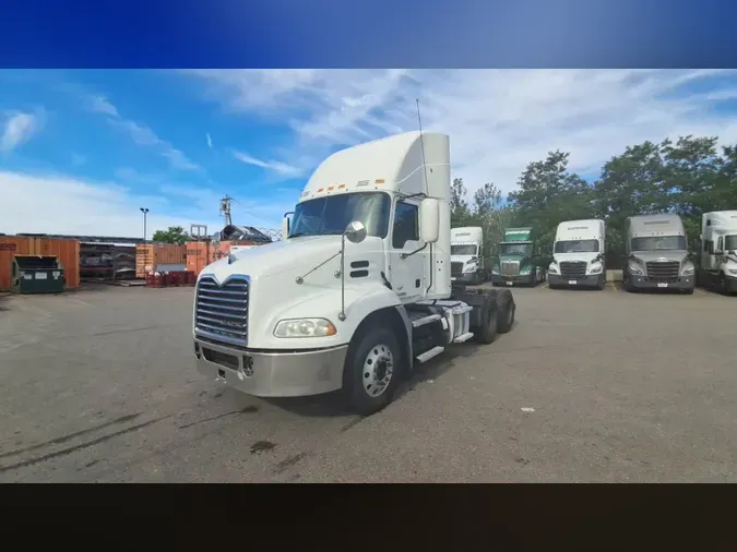 2018 Mack CXU (PINNACLE)