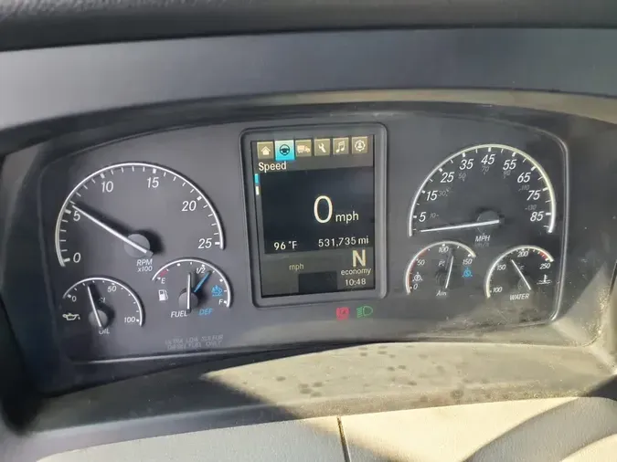 2019 FREIGHTLINER NEW CASCADIA 126