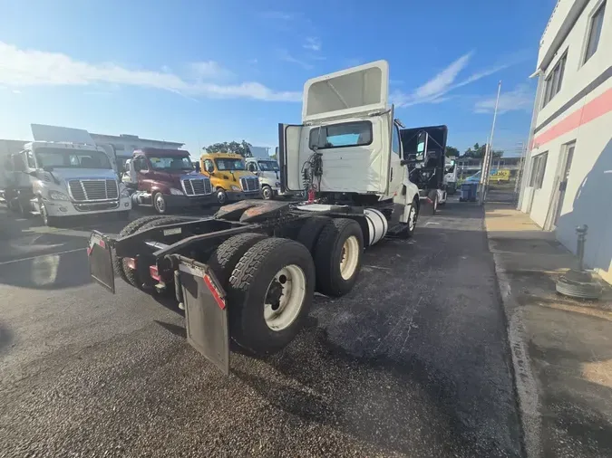 2020 NAVISTAR INTERNATIONAL LT625 DAYCAB T/A