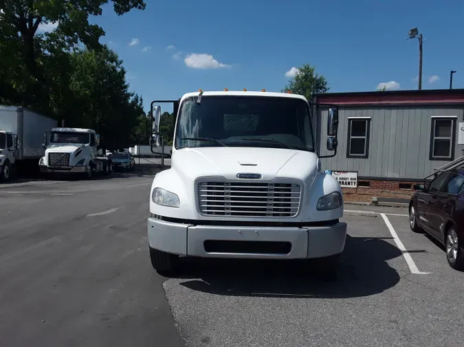 2016 FREIGHTLINER/MERCEDES M2 106