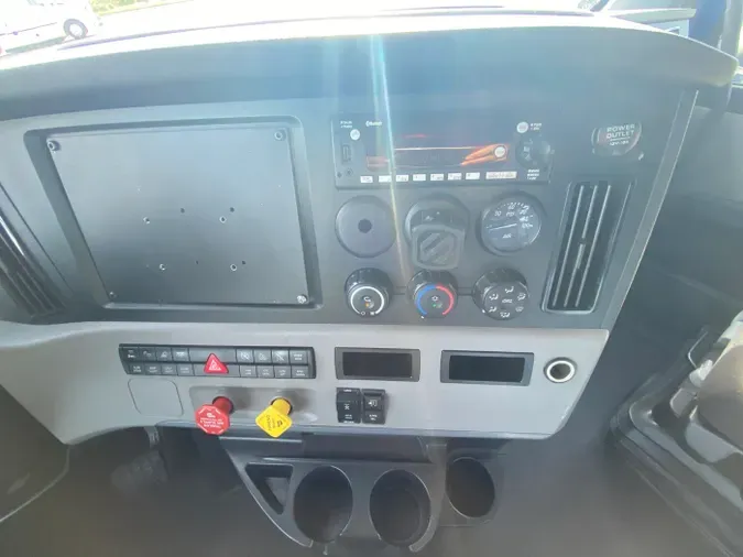 2022 Freightliner Cascadia