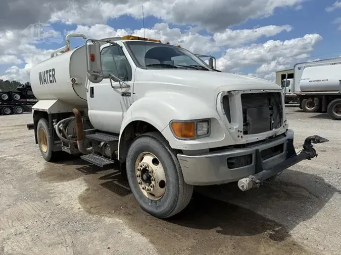 2008 FORD F750 SD
