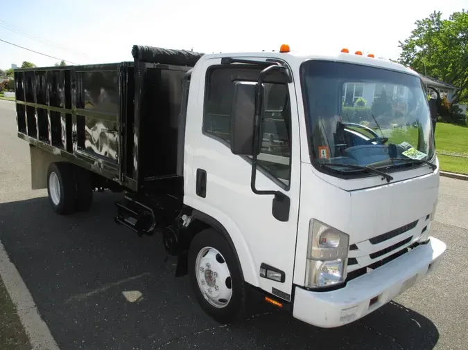 2019 ISUZU NQR
