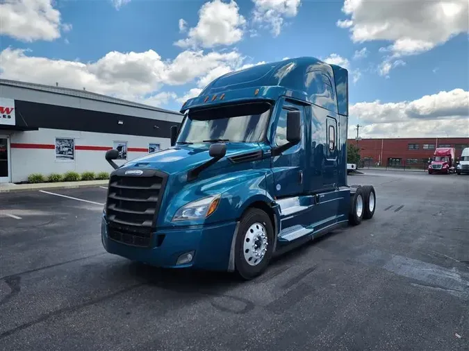 2022 FREIGHTLINER CASCADIA