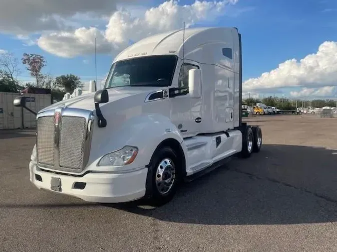 2020 Kenworth T680