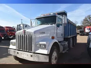 2010 KENWORTH W900