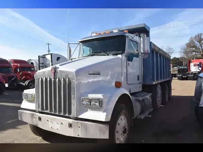 2010 KENWORTH W900bfff8addb1d8d1a0fe5dd2860edf3951