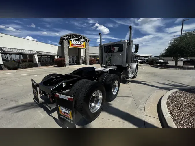 2020 Peterbilt 389c000149352d6b85edd3eb41d361e7d80